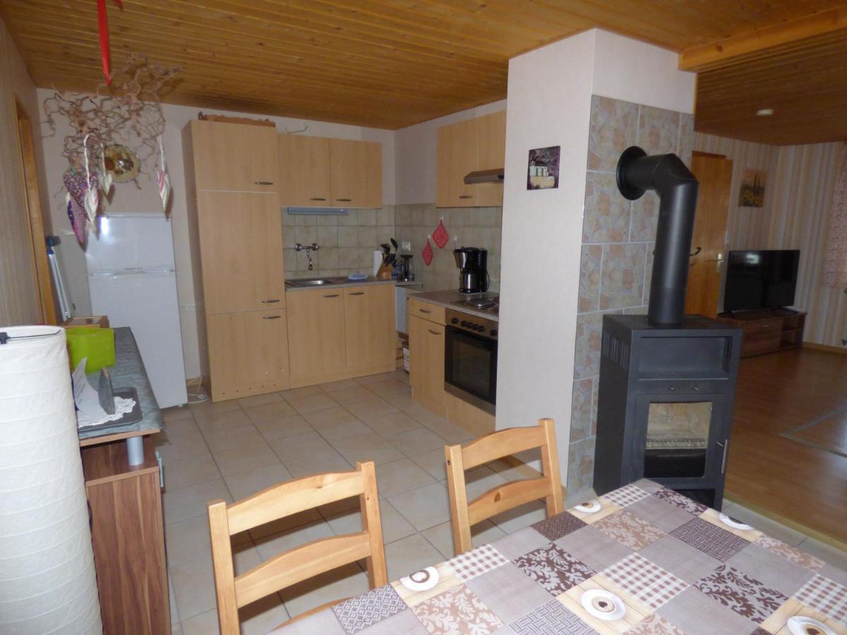 Ferienwohnung Dasch, bei Idar-Oberstein im Nationalpark Hunsrück-Hochwald Siesbach Exterior foto
